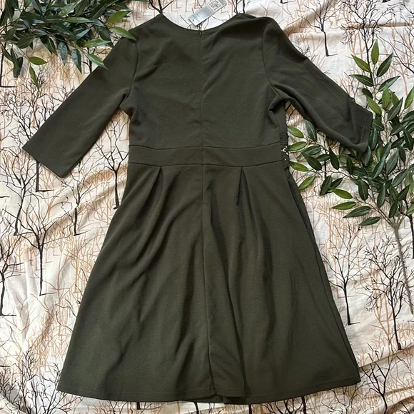 NWT Owin Army Green Floral 3/4 Sleeve Dress Size Large - Picture 3 of 10